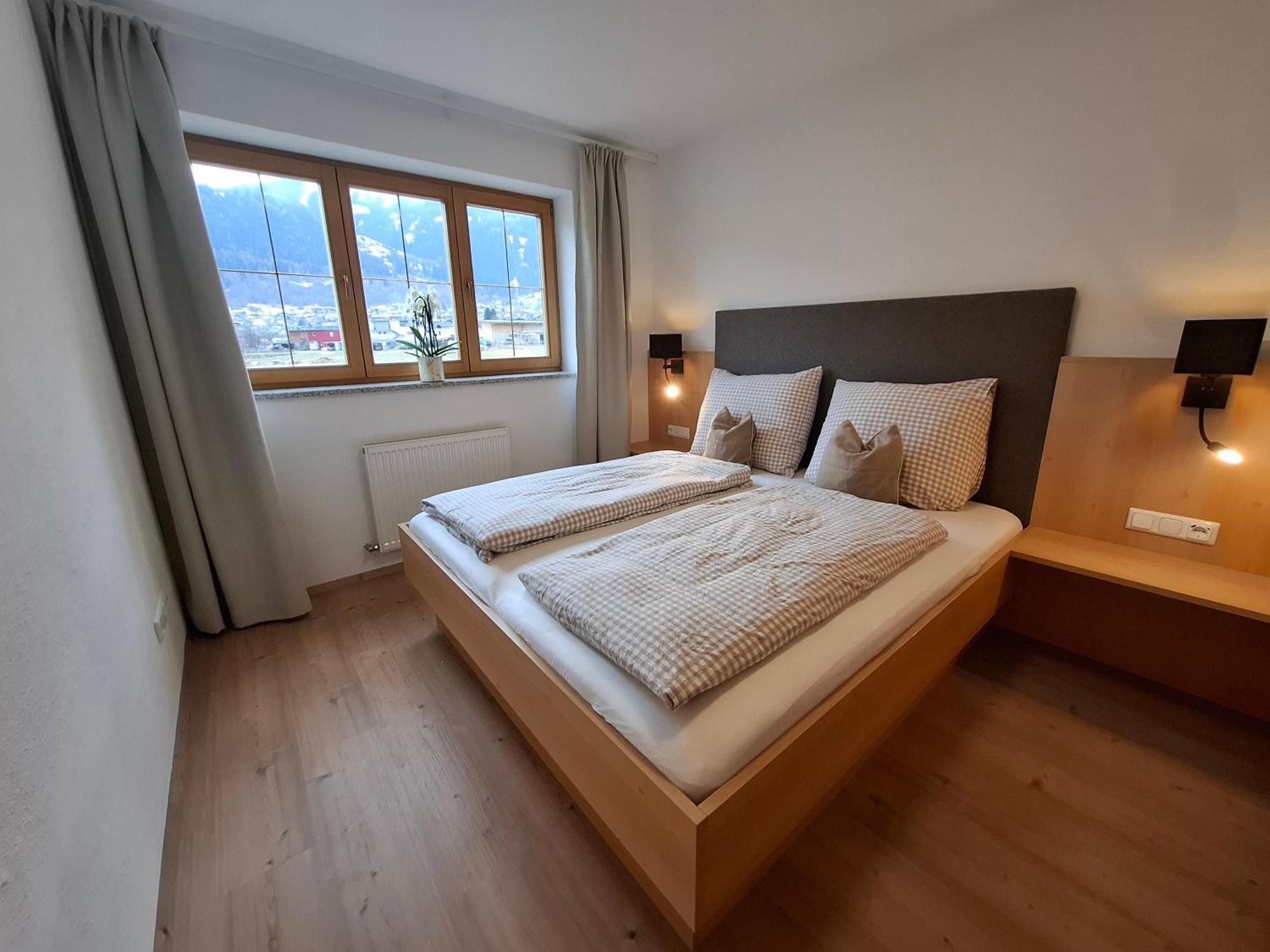 Ferienwohnung Hell Hof Innsbruck Exterior foto